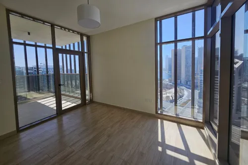 2 Bedrooms Apartment in Canal Bay