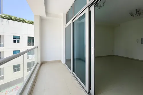 Chiller Free | Balcony | Exclusive