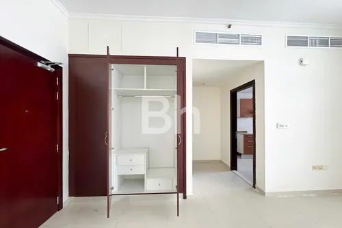 Apartment in DEC Tower 3