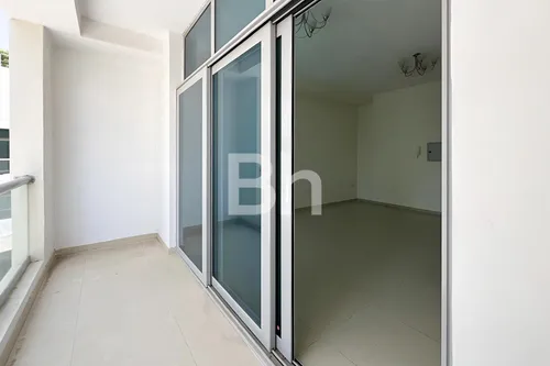 Apartment in DEC Tower 3