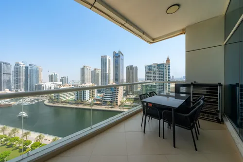 2 Bedrooms Apartment in Dorra Bay