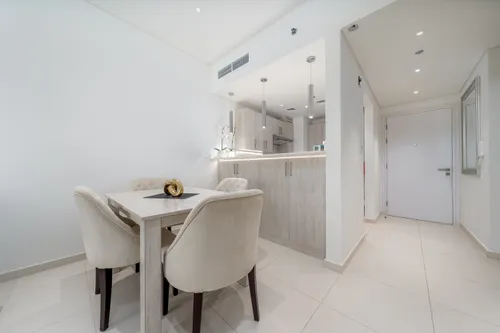 2 Bedrooms Apartment in Seven Palm