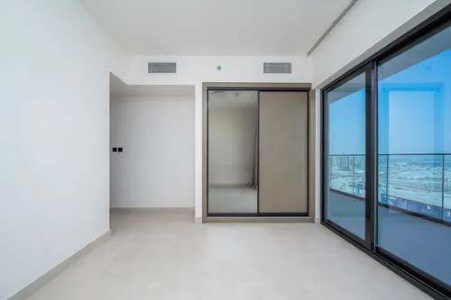 3 Bedrooms Apartment in Binghatti Creek