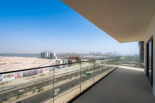 3 Bedrooms Apartment in Binghatti Creek