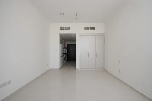  Apartment in Carson B