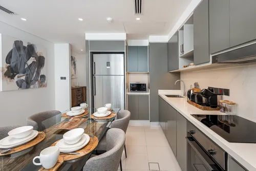 2 Bedrooms Apartment in Sunrise Bay Tower 1