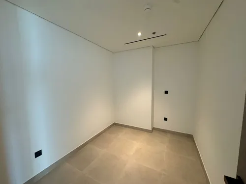 1 Bedroom Apartment in 555 Park Views