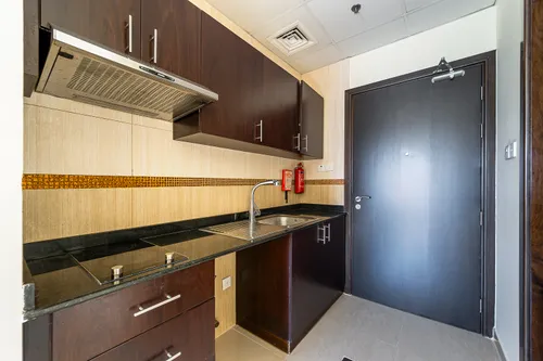  Apartment in Infinity Building