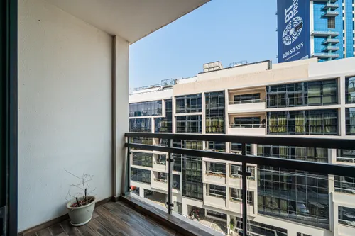 1 Bedroom Apartment in J8