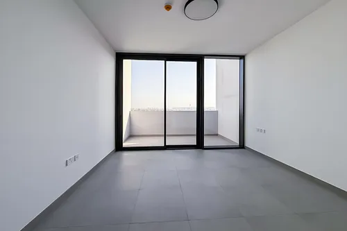 2 Bedrooms Apartment in The Gate 2
