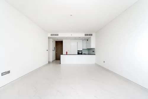 2 Bedrooms Apartment in Residences 13