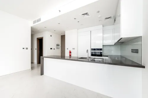 2 Bedrooms Apartment in Residences 13