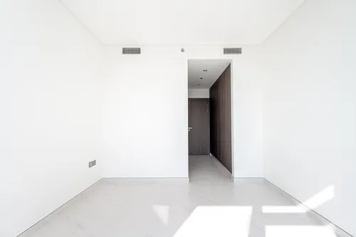 2 Bedrooms Apartment in Residences 13