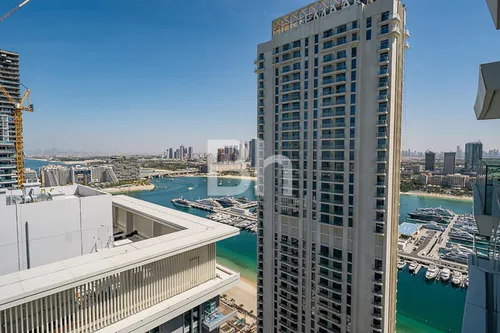 Palm View | Corner unit | Vacant