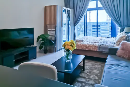 Apartment in Sydney Tower