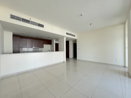 2 Bedrooms Apartment in Mulberry 2