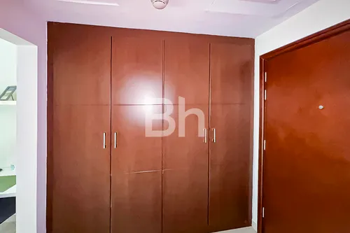Apartment in Burj Al Nujoom