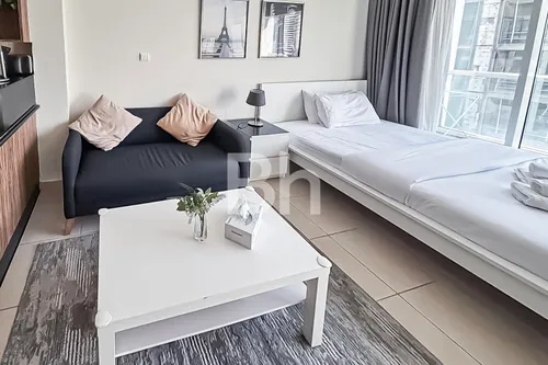 Apartment in Burj Al Nujoom