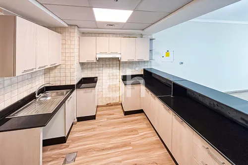 1 Bedroom Apartment in Burj Al Nujoom