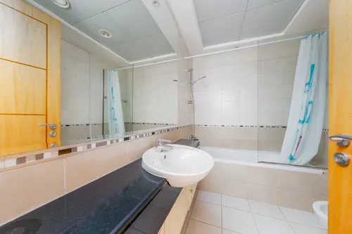 2 Bedrooms Apartment in Trident Waterfront