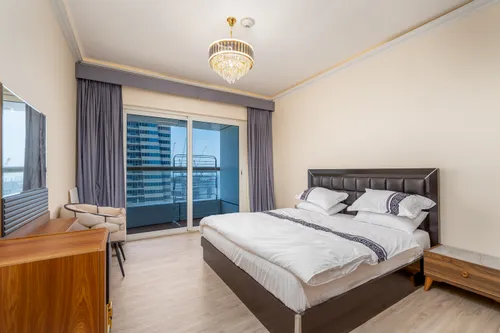 4 Bedrooms Apartment in Elite Residence