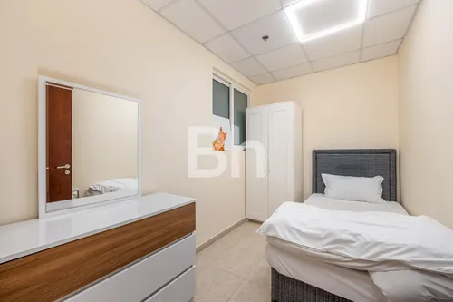 4 Bedrooms Apartment in Elite Residence
