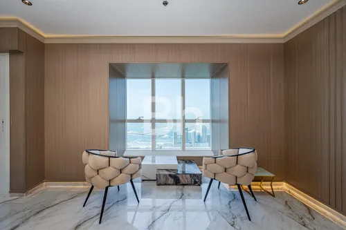 4 Bedrooms Apartment in Elite Residence