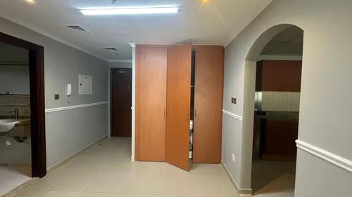 1 Bedroom Apartment in Lake Point Tower