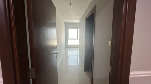 1 Bedroom Apartment in Lake Point Tower