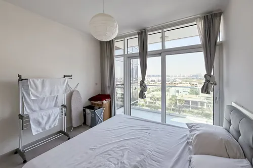 2 Bedrooms Apartment in Carson C