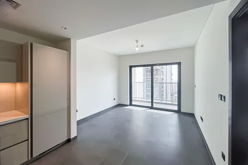 Brand New | Furnished | Plus Study | High Floor