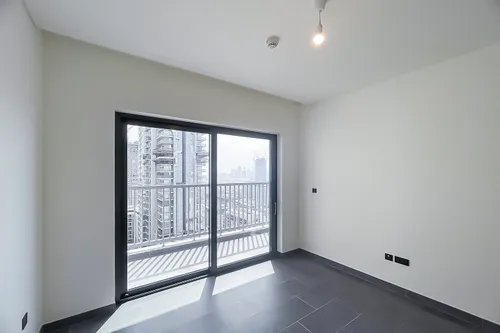 1 Bedroom Apartment in The Crest Tower C
