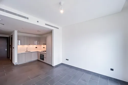 1 Bedroom Apartment in The Crest Tower C