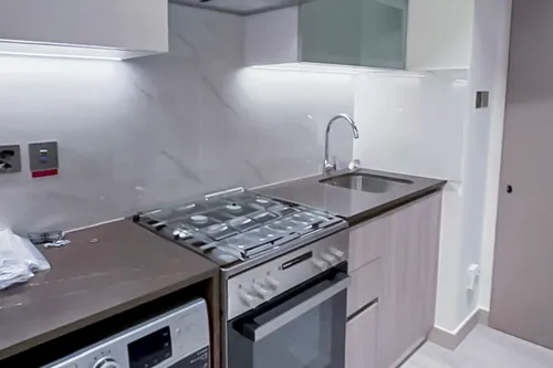 Apartment in Me Do Re Tower