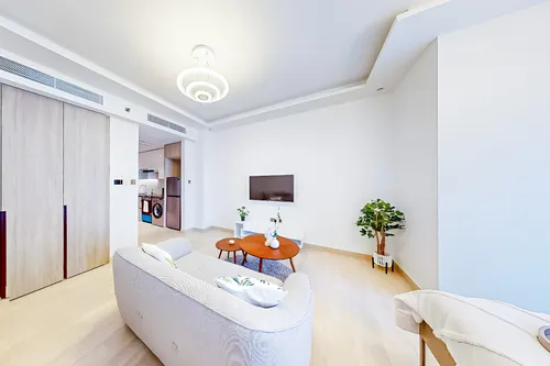 Apartment in Me Do Re Tower