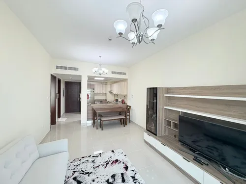 Low floor | Vacant | Spacious | Flexible cheques