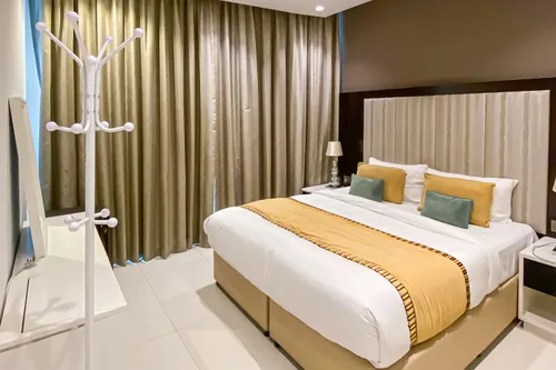 3 Bedrooms Apartment in Upper Crest