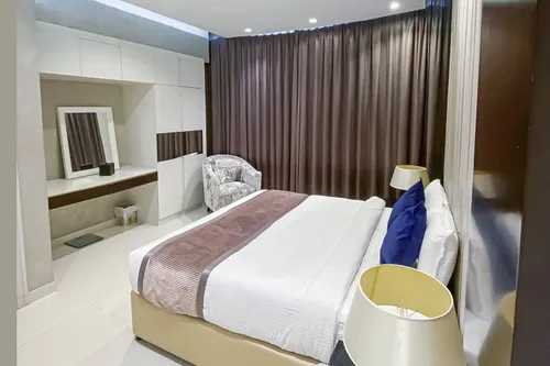 3 Bedrooms Apartment in Upper Crest