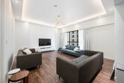 3 Bedrooms Apartment in Sadaf 8