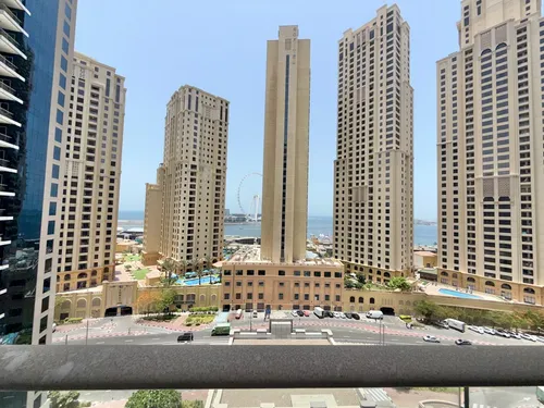 1 Bedroom Apartment in Aurora Tower