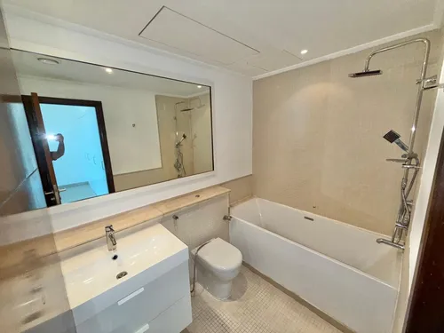 1 Bedroom Apartment in Aurora Tower
