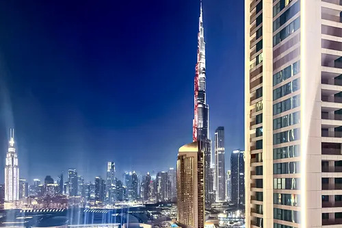 3 Bedrooms Apartment in Downtown Views II Tower 2