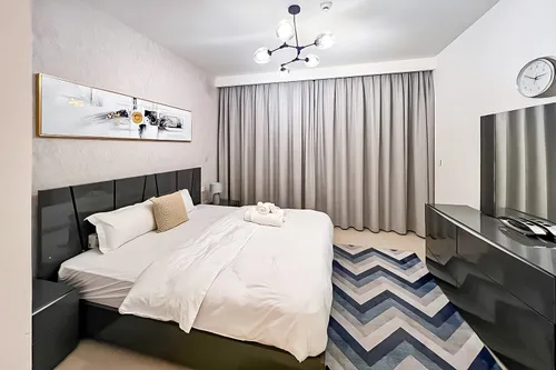 3 Bedrooms Apartment in Downtown Views II Tower 2