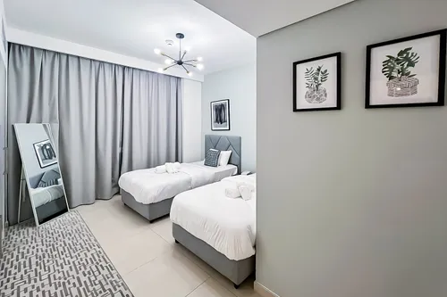 3 Bedrooms Apartment in Downtown Views II Tower 2