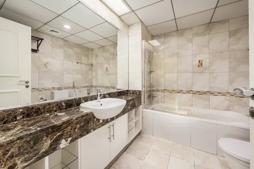 2 Bedrooms Apartment in Marina Residence B