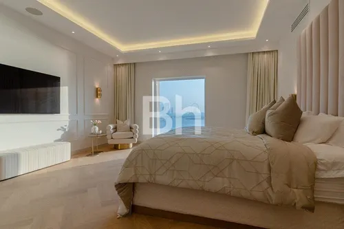 3 Bedrooms Apartment in The Fairmont Palm Residence South