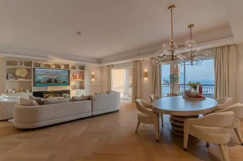 3 Bedrooms Apartment in The Fairmont Palm Residence South