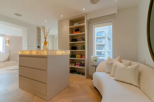 3 Bedrooms Apartment in The Fairmont Palm Residence South