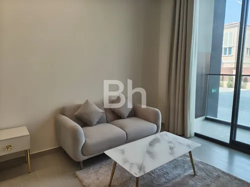 Ground Floor | Spacious Unit | Great Location