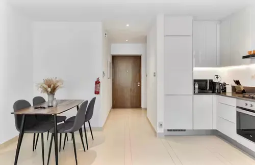 1 Bedroom Apartment in Marina Gate 2